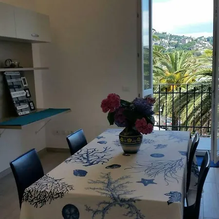 Blurapallo Apartament *